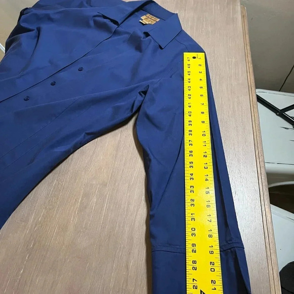 Women’s Gold Label Investments Button Down Top Size 12 - Picture 6 of 6